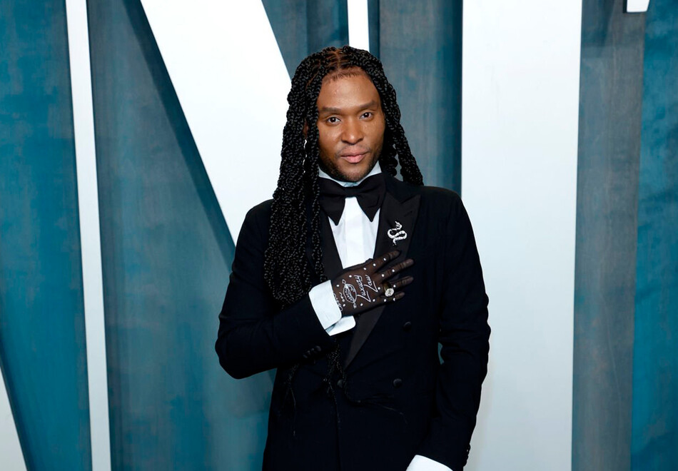 Лоу Роуч, 2022