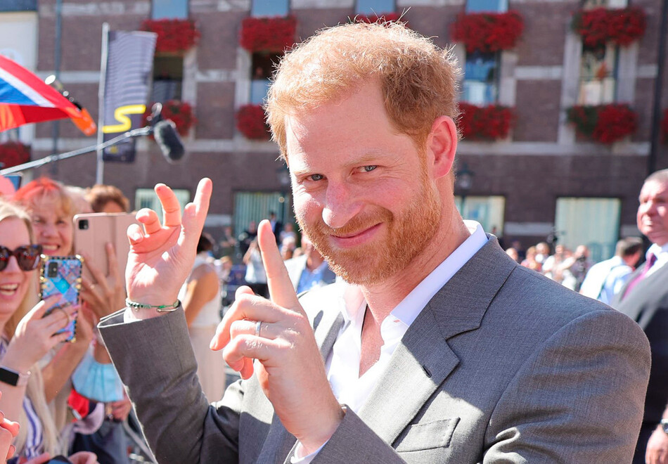 Принц Гарри проведёт онлайн-трансляцию, посвящённую книге «Запасной»