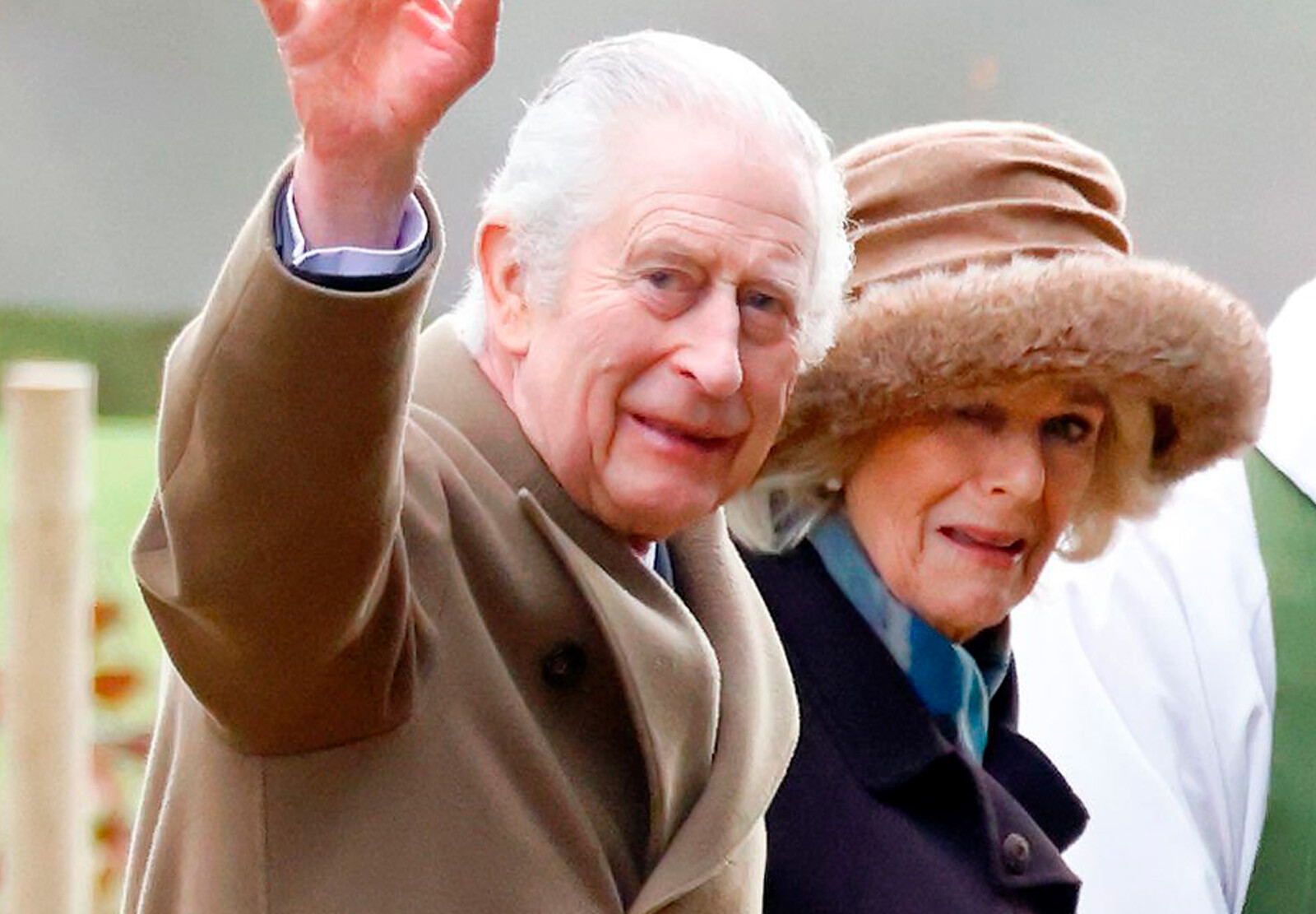 Король Карл III и королева Камилла посетили утреннюю службу в церкви Святой Марии Магдалины в Сандрингеме