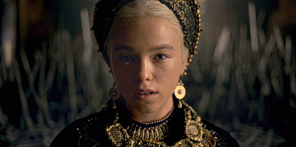 HBO_pokazal_novyye_kadry_iz_prikvela_01_Mainstyles.jpeg