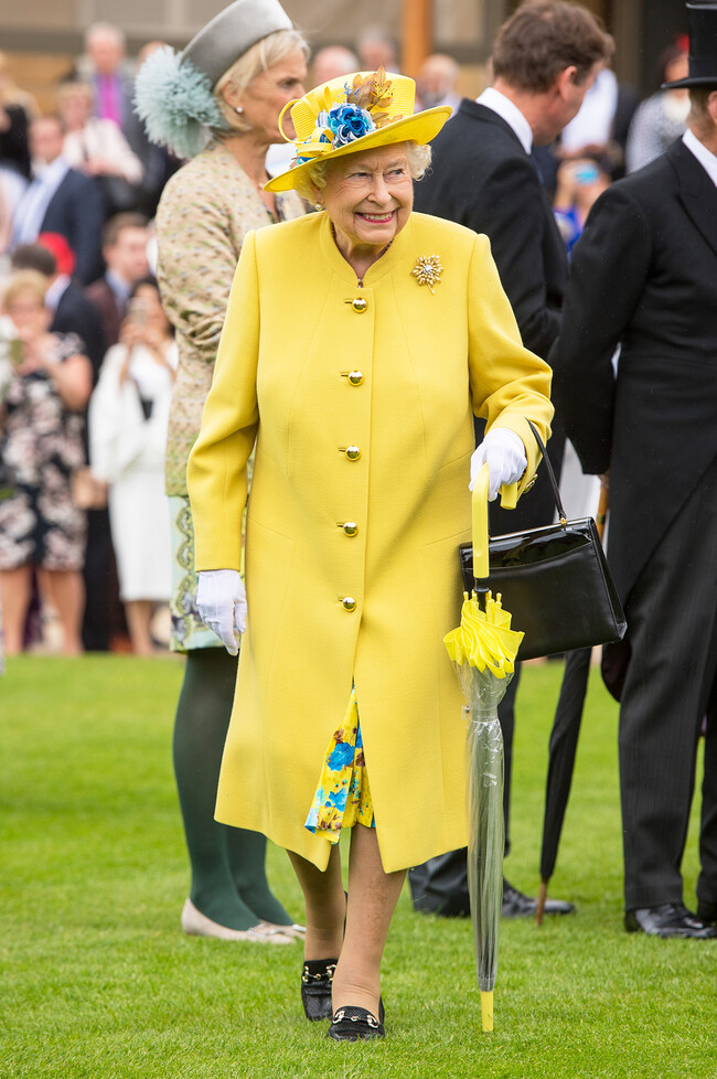 Елизавета II гардероб