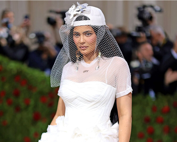 Кайли Дженнер на ежегодном балу Met Gala, 2022