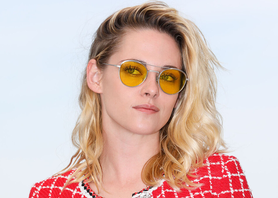 Кристен Стюарт ответила зрителям, покинувшим кинозал на премьере фильма ужасов «Преступления будущего» в Каннах