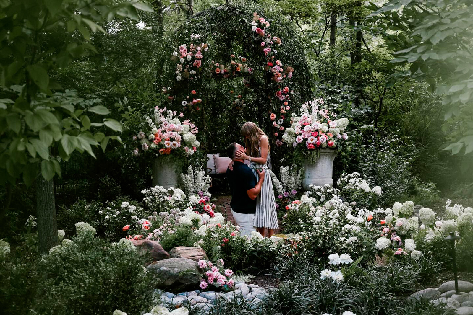 Тейлор Свифт и Трэвис Келси объявили о помолвке