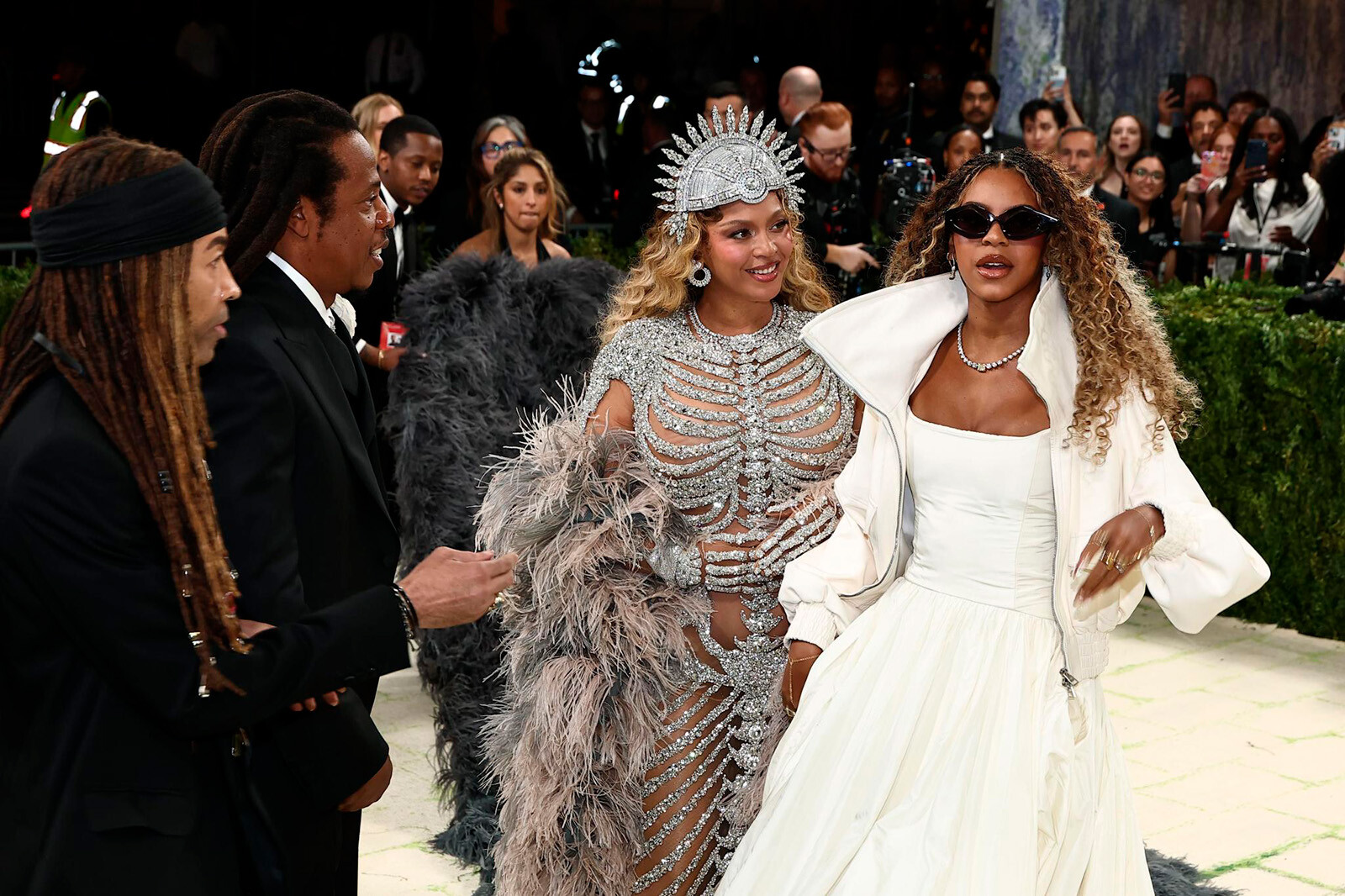 Тай Хантер, Джей Зи, Бейонсе и Блю Айви Картер на Met Gala 2026