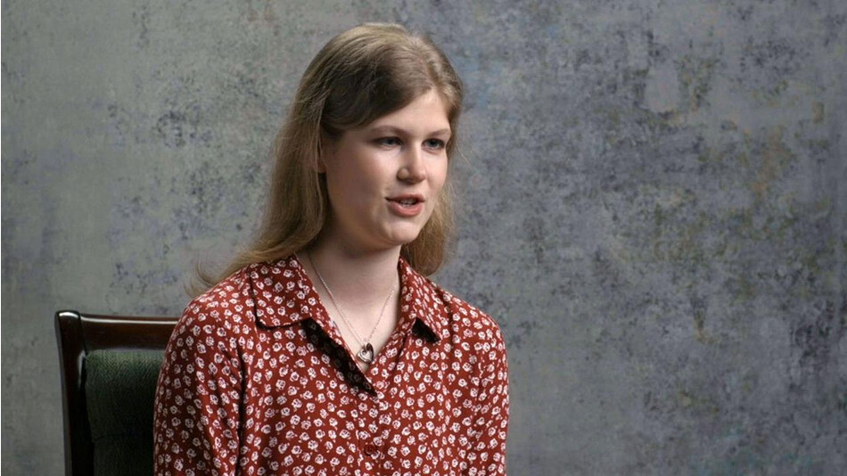 Кадр из фильма «Принц Филипп: королевская семья помнит», 2021