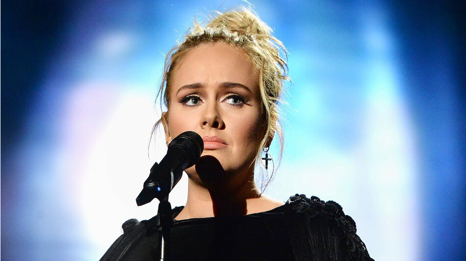 Поклонники Адель в ярости из-за отменённого за 24 часа концерта