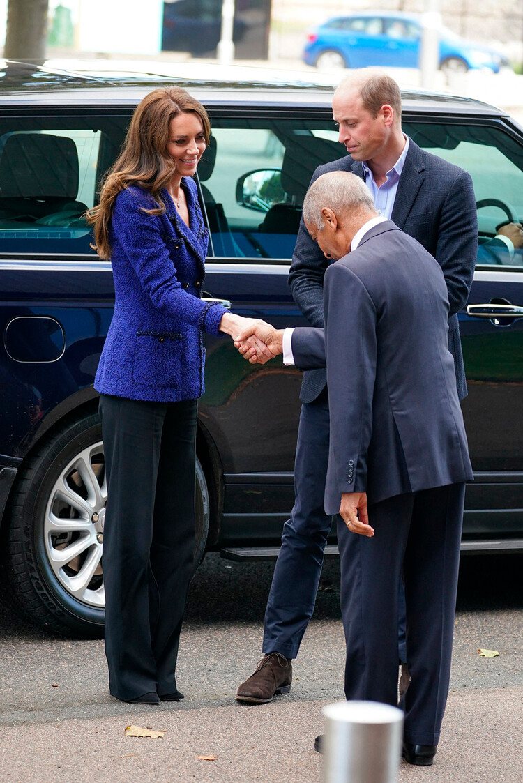 Кэтрин, принцесса Уэльская и Уильям, принц Уэльский прибывают на арену Copper Box Arena 13 октября 2022 года в Лондоне, Англия