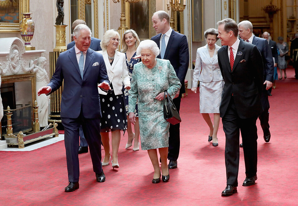 Елизавета II против идеи принца Чарльза превратить Букингемский дворец в круглогодичный музей