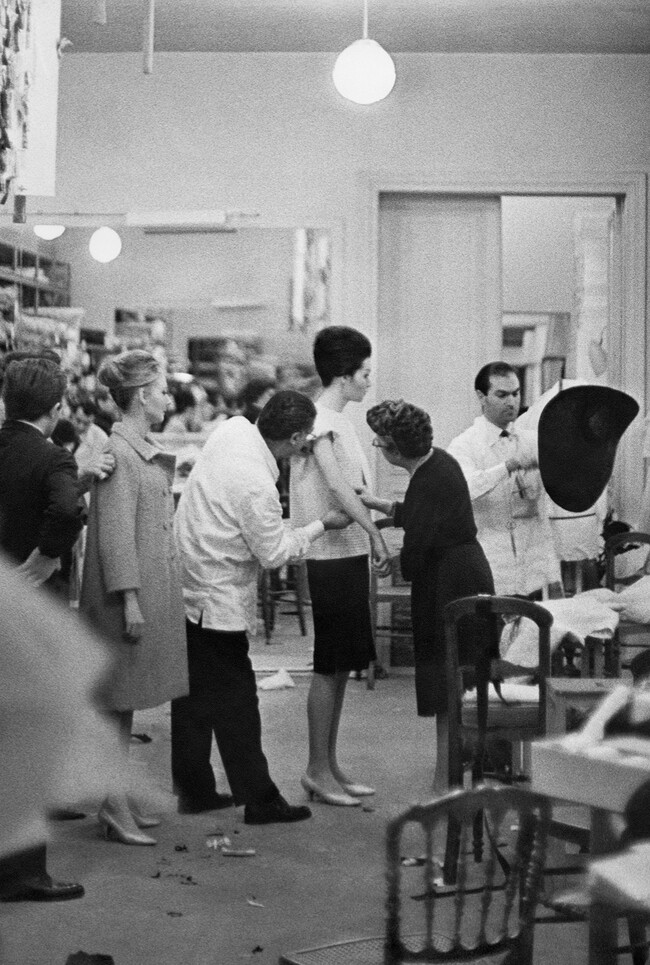 Balenciaga будет делать кутюр