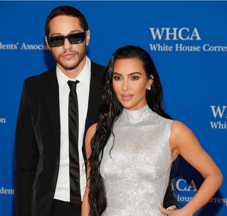 Мистер и миссис Кардашьян: Ким прошлась вместе с Питом Дэвидсоном по красной дорожке