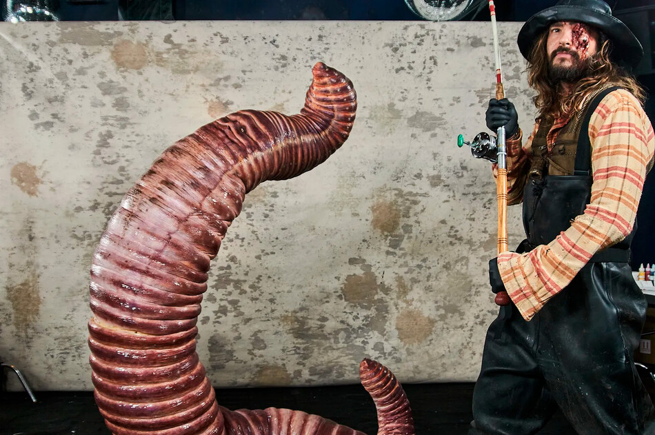 Хайди Клум костюм червя на Хэллоуин