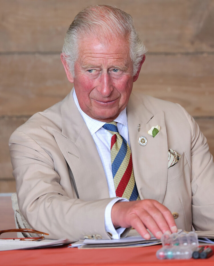 Елизавета II против идеи принца Чарльза превратить Букингемский дворец в круглогодичный музей