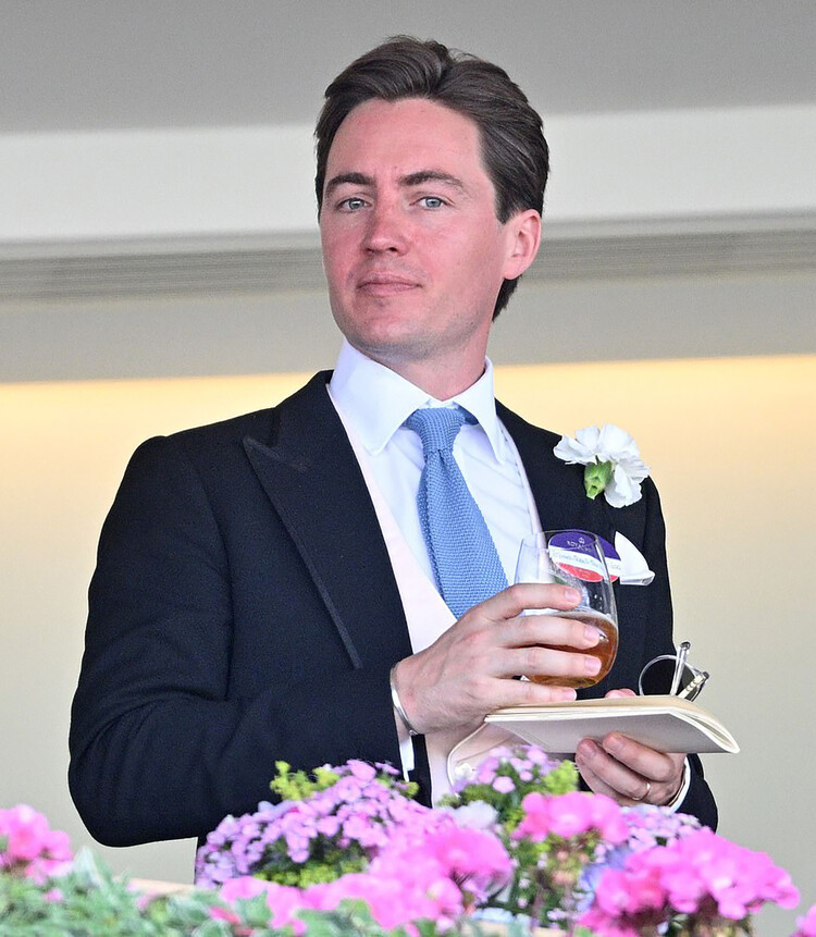 Эдоардо Мапелли-Моцци в королевской ложе на ипподроме Аскот 15 июня 2022 года в Аскоте, Англия