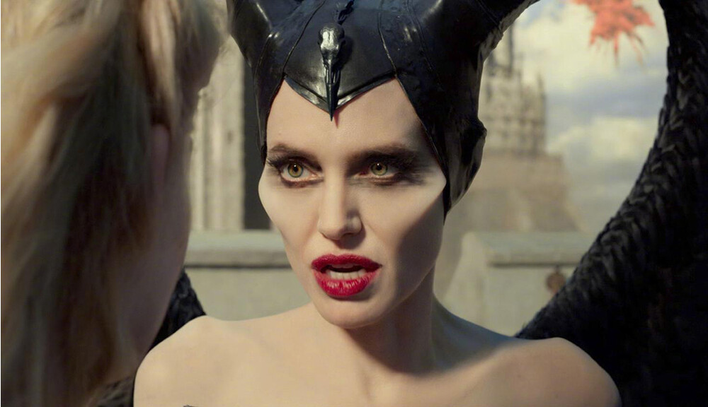 «Малефисента» VS «Малефисента: Владычица тьмы»