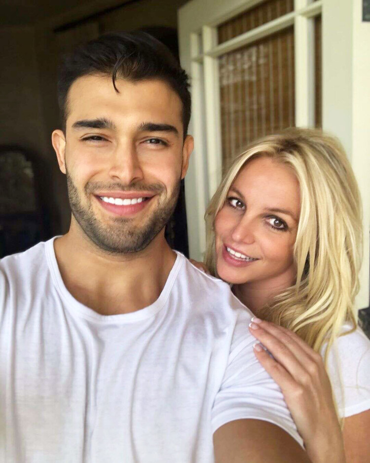 Бритни Спирс и Сэм Асгари, 2021