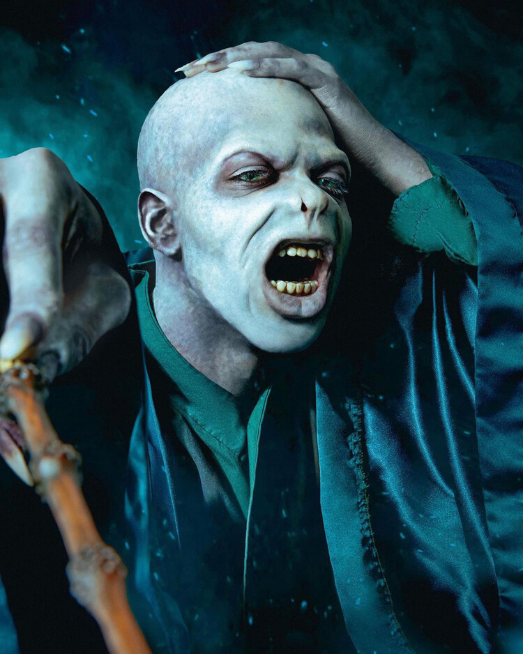 Halloween 2021 Lil Nas X в костюме Волан-де-Морта