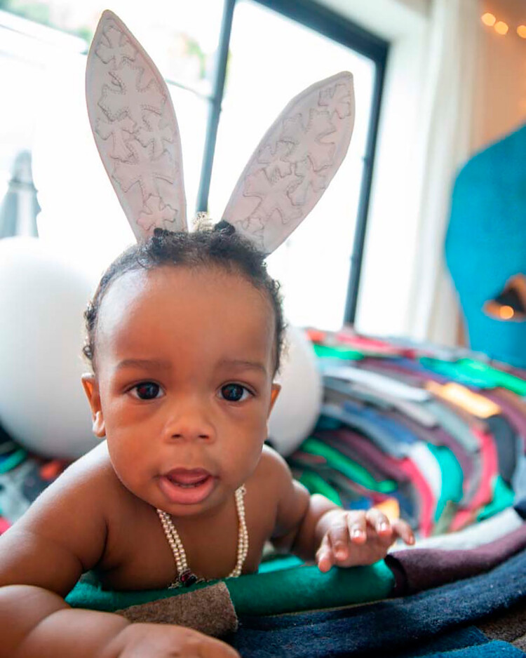 Наследника Рианны и A$AP Rocky зовут RZA Ательстон Мейерс