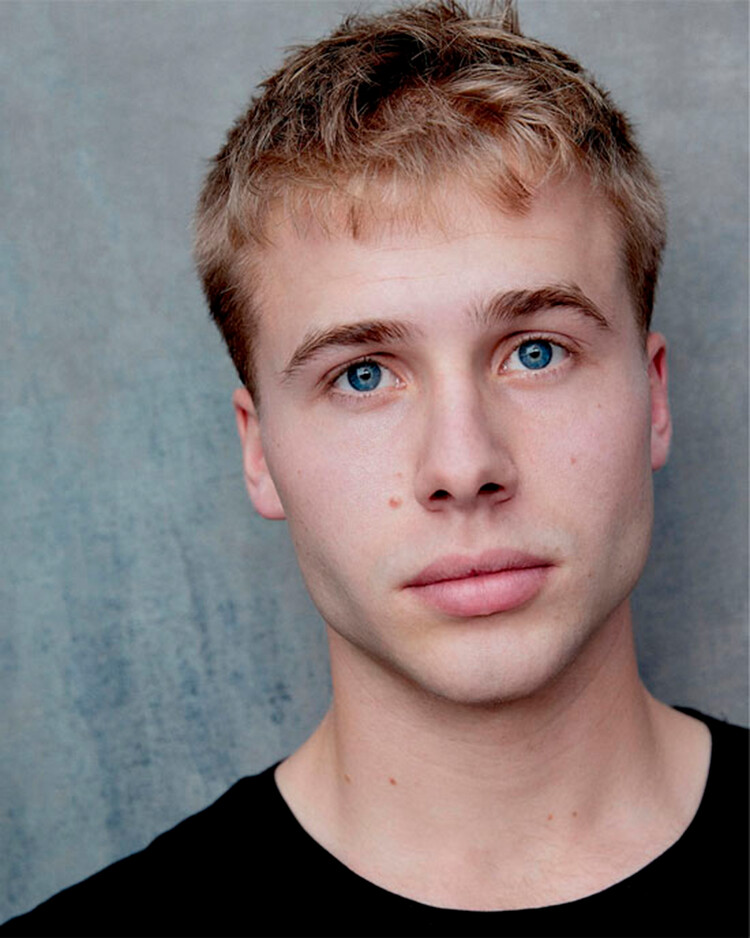 Эд Маквей исполнит роль принца Уильяма в сериале Netflix «Корона»