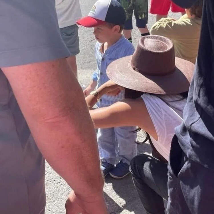 Меган Маркл с Арчи на праздновании Дня независимости США