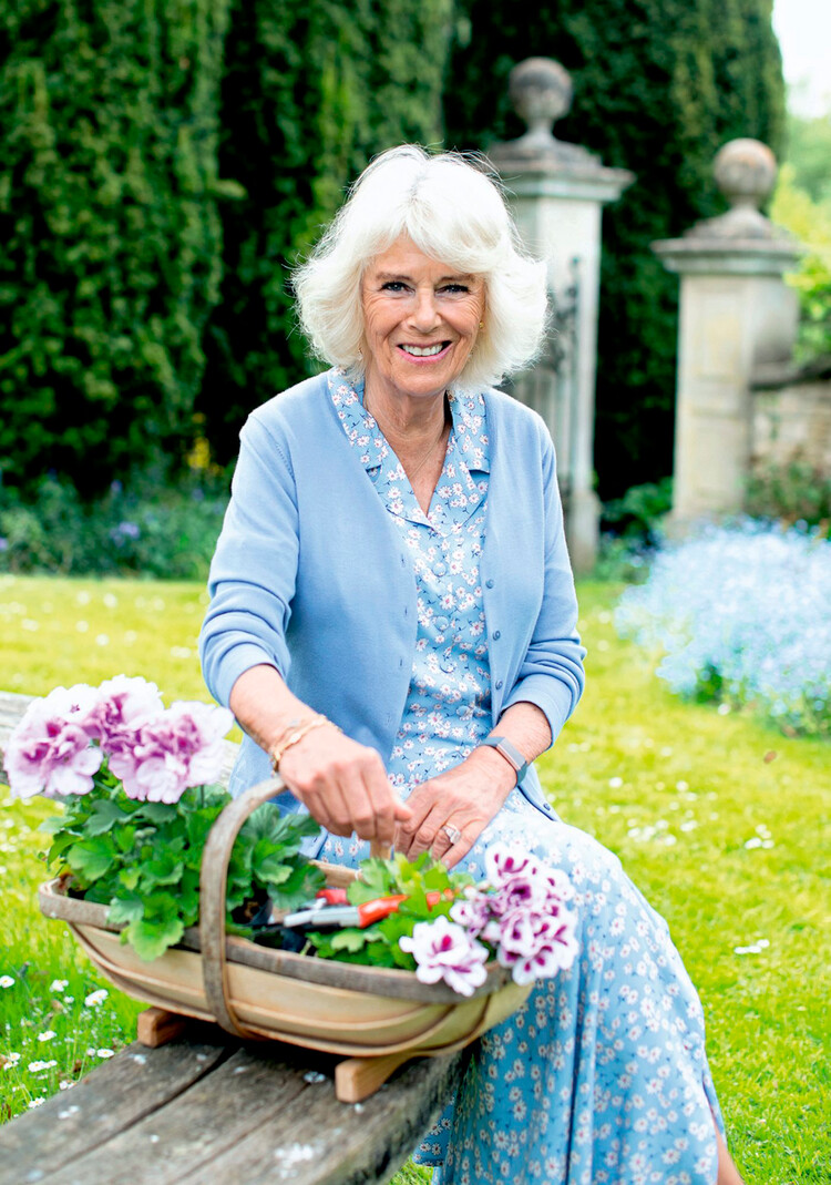 Кейт Миддлтон сделала фото Камиллы Паркер-Боулз для журнала Country Life