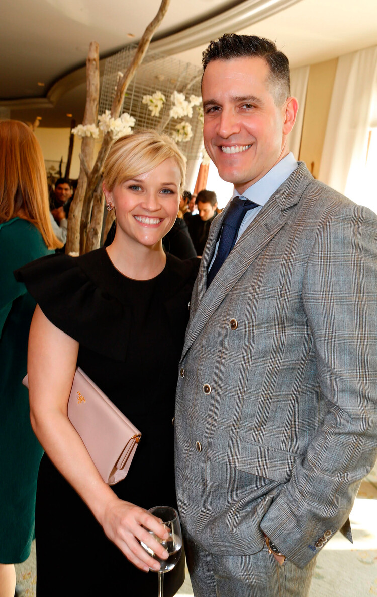 Риз Уизерспун официально подала на развод с Джимом Тотом