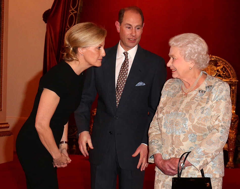 Принц Эдвард, графиня Софи и Елизавета II