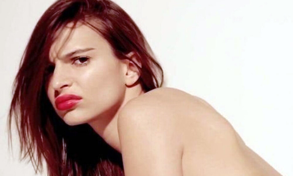 Эмили Ратаковски обвинила Робина Тика в сексуальном домогательстве во время съёмок клипа «Blurred Lines»