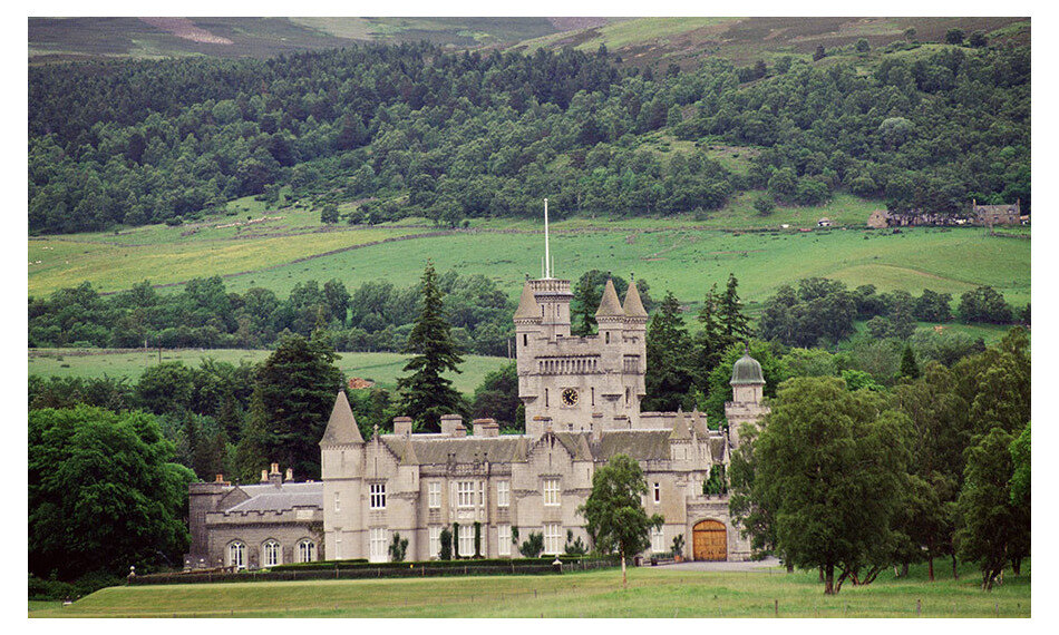 Замок Балморал в Шотландии