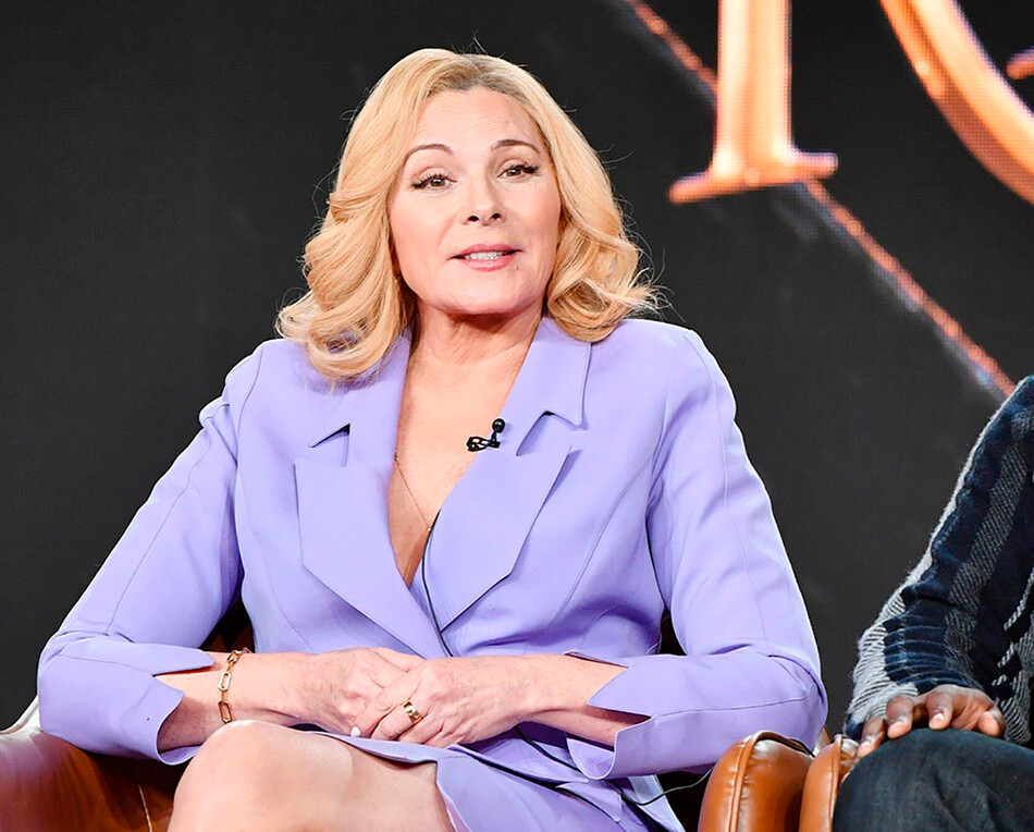 Ким Кэтролл из «Неприлично богатые» выступает во время сегмента Fox зимнего пресс-тура TCA 2020 года в The Langham Huntington, Пасадена, 7 января 2020 года в Пасадене, Калифорния, США