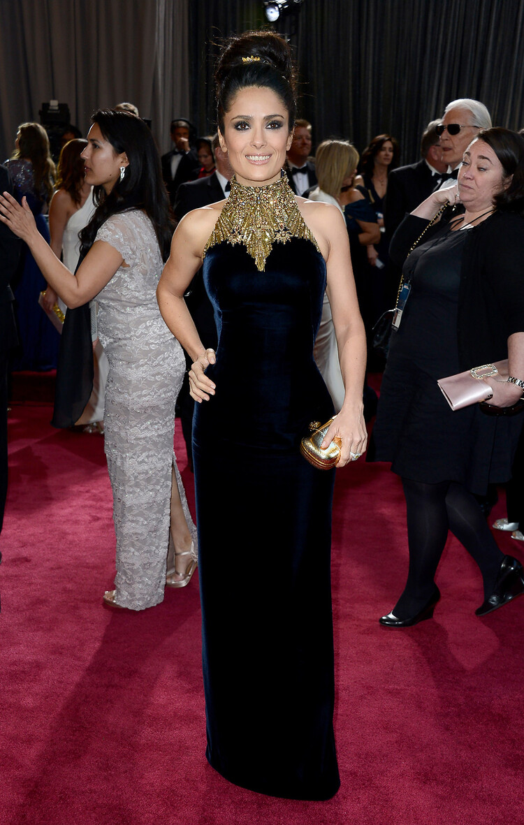 Сальма Хайек в Alexander McQueen