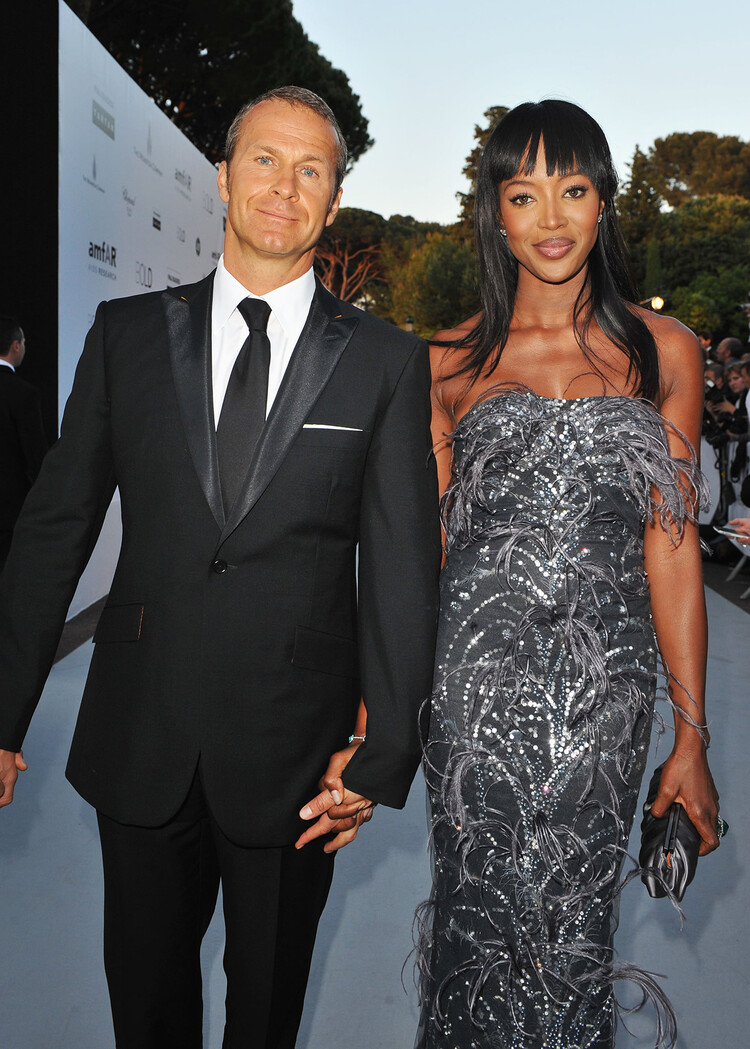 Доронин требует от Наоми Кэмпбелл