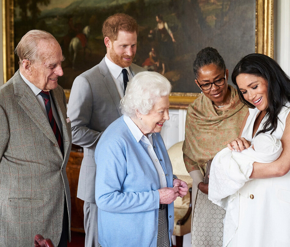 Меган Маркл и принц Гарри официальная фотосессия с малышом Арчи
