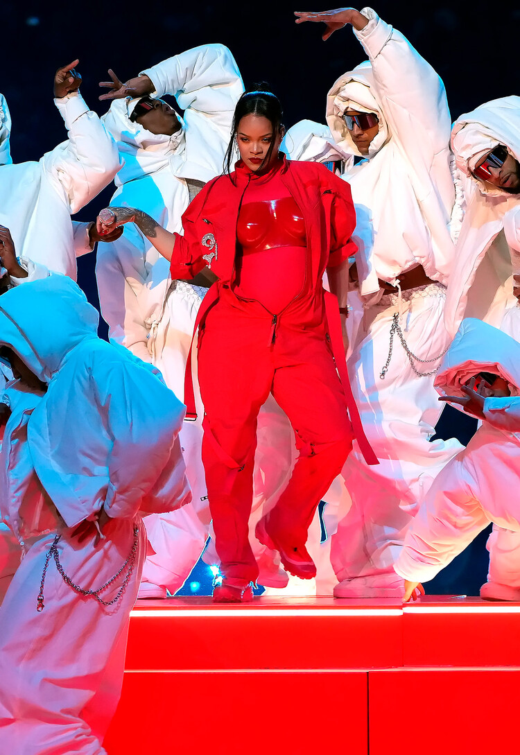 Рианна на Super Bowl LVII