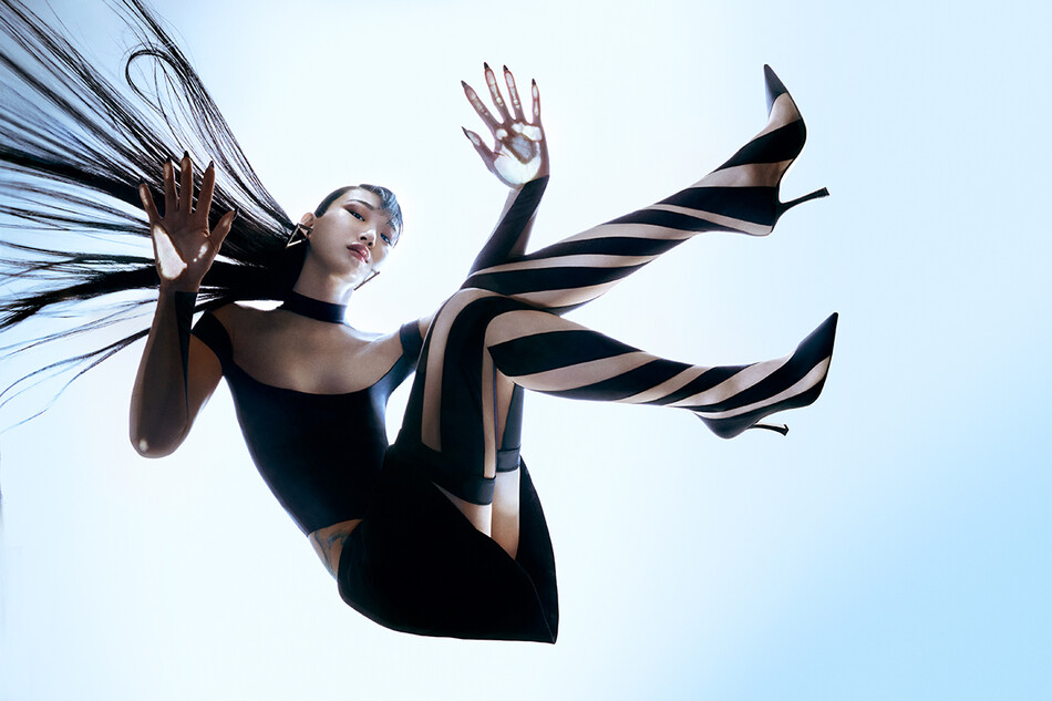 Jimmy Choo выпустили коллекцию обуви в коллаборации с Mugler