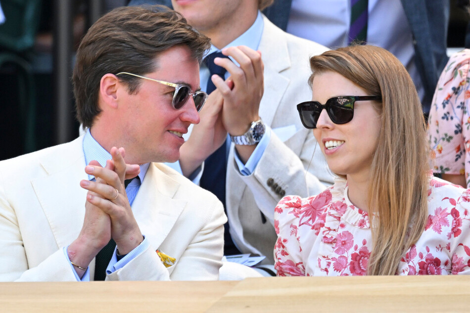 Принцесса Беатрис порадовала своим летним образом на Уимблдоне