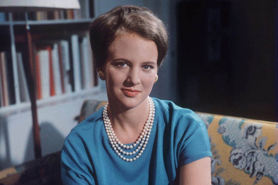 Принцесса Дании Маргрете позирует во дворце Амалиенборг в Копенгагене, 1966 год