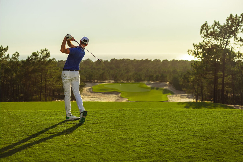 Муж принцессы Евгении, Джек Бруксбэнкс будет проводить часть года в CostaTerra Golf and Ocean Club, роскошном курорте в часе езды к югу от Лиссабона на живописном атлантическом побережье Португалии