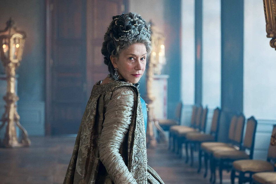Хелен Миррен в роли Екатерины великой, кадр из мини-сериала HBO «Великая», 2020