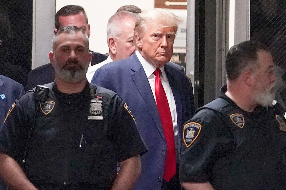 Дональд Трамп нарушал законы о выборах, вносил и вызывал ложные записи в деловую документацию различных организаций в Нью-Йорке