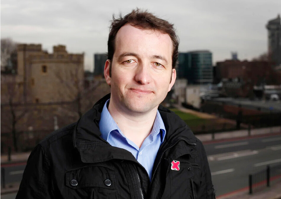 Антимонархист Великобритании Грэм Смит