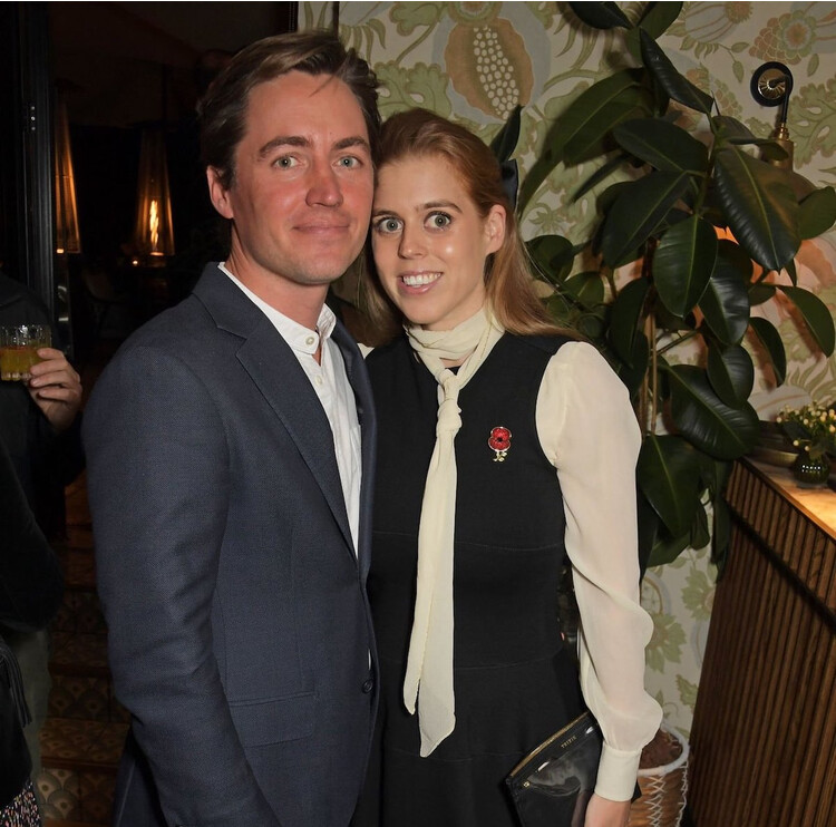 Пасынок принцессы Беатрис — Вольфи отпраздновал день рождения в Кенсингтонском дворце