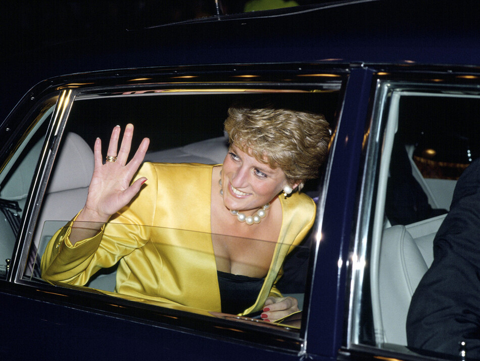 Как развивались отношения принцессы Дианы и Доди Аль-Файеда