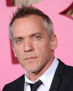 Стала известна причина смерти Жана-Марка Валле