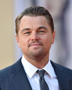 С днём рождения Лео: 7 лучших ролей Ди Каприо