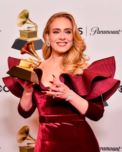 Адель рассказала, почему она никогда не станет лауреатом премии EGOT