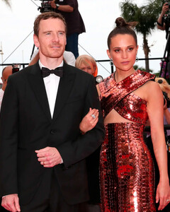 Алисия Викандер и Майкл Фассбендер стали родителями во второй раз