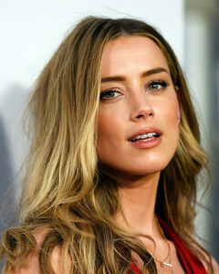 Эмбер Хёрд о скандале с Мэрилином Мэнсоном: «Вы перестанете это игнорировать?»