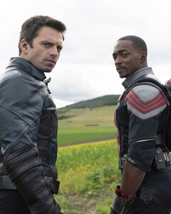 Энтони Маки честно рассказал о том, что связывает Сокола и Зимнего солдата, и тут же получил волну хейта