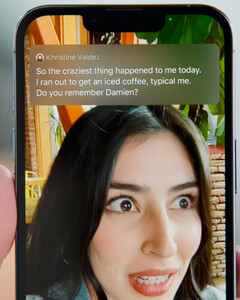 Apple интегрирует функцию субтитров в видеозвонки